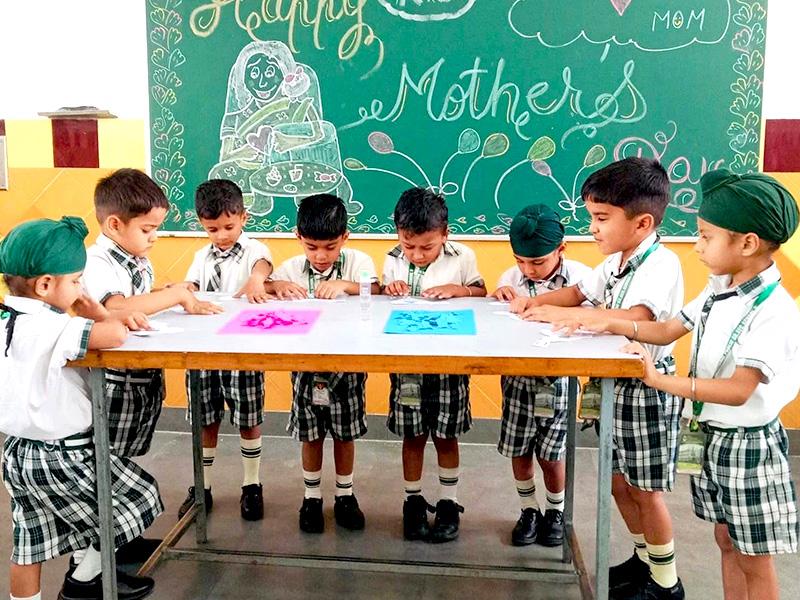 Kindergarten Apex International School Nakodar